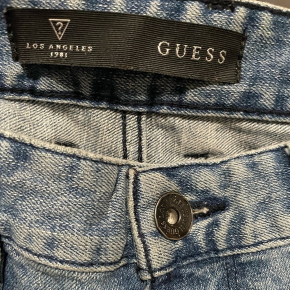 Guess Destroyed Distressed Jeans - Picture 4 of 6